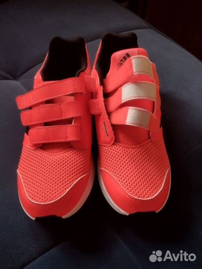 Кроссовки adidas