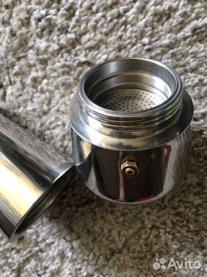 Кофеварка гейзерная