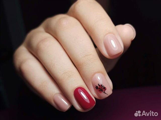 Маникюр, педикюр с покрытием