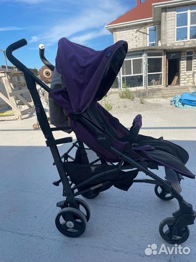 Прогулочная коляска chicco