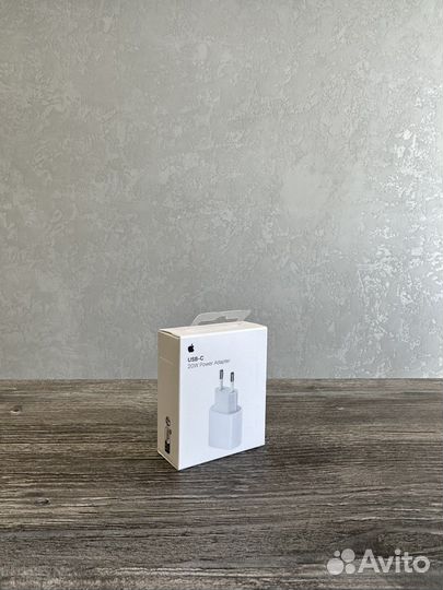 Адаптер питания Apple 20w Новое. Оригинал