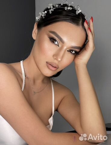 Макияж (визажист) укладки прически гмр