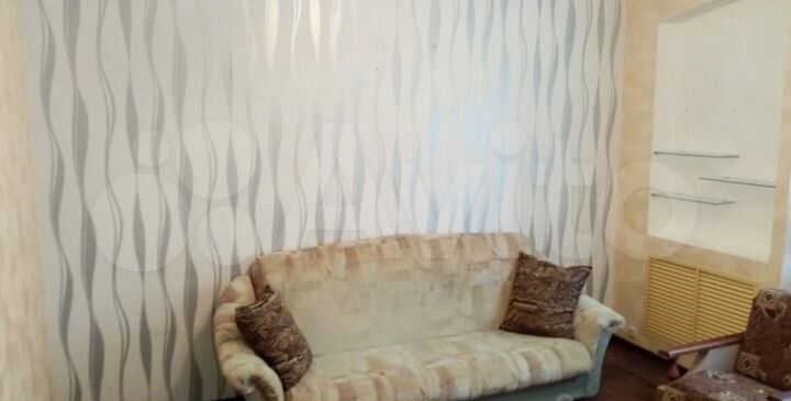 2-к. квартира, 74,8 м², 2/2 эт.