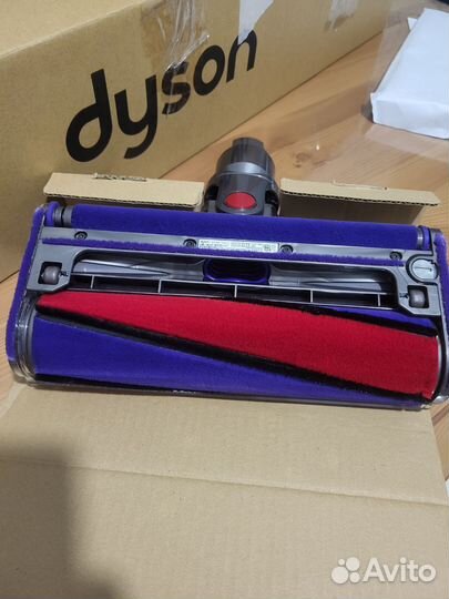 Пылесос dyson v10 Absolute