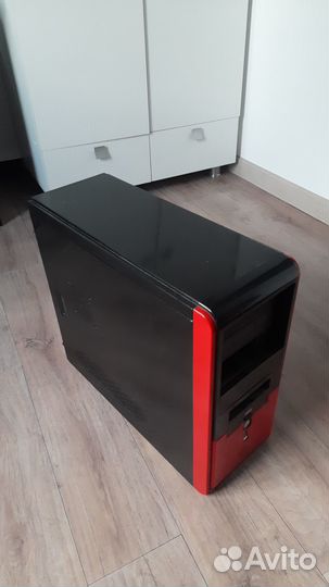 Пк celeron,9400gt,4 гига ddr2,жеского и тп нету