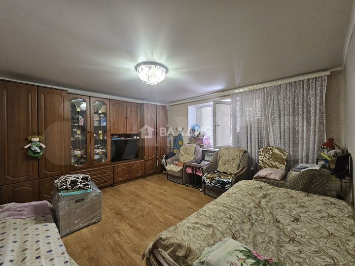 2-к. квартира, 60 м², 1/2 эт.
