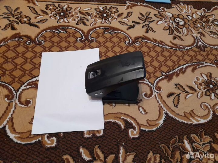 Дырокол