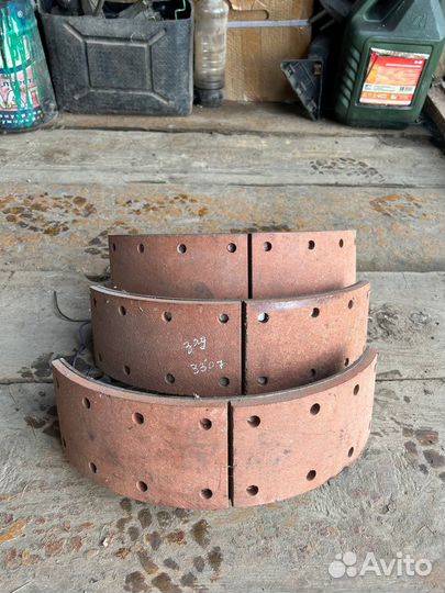 Тормозные колодки Газ-3307 задние