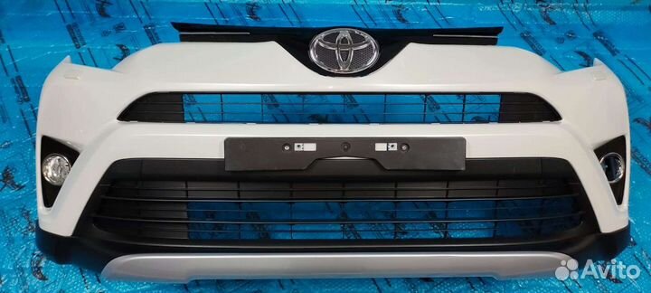 Рав 4 4 Передний бампер в сборе белый перламутр