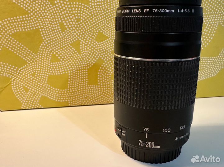 Объектив Canon EF 75-300 mm
