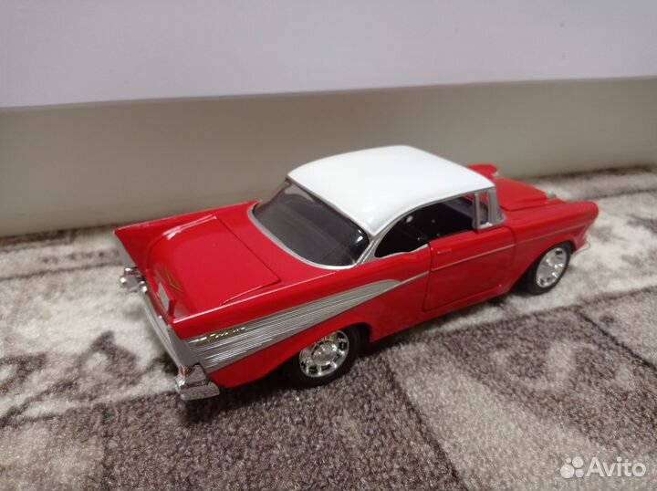 Модель 1:24 Chevrolet Bel Air