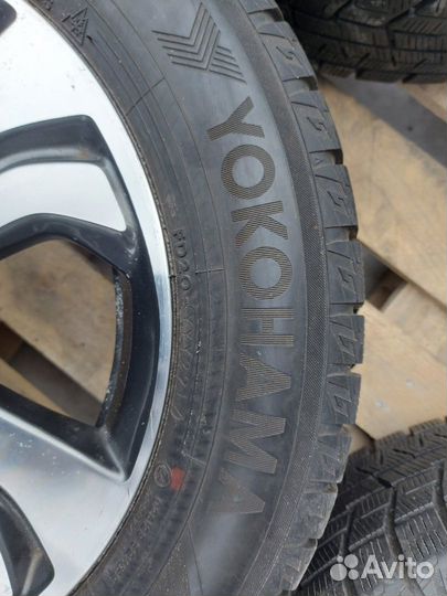 Yokohama Ice Guard IG60 205/60 R16