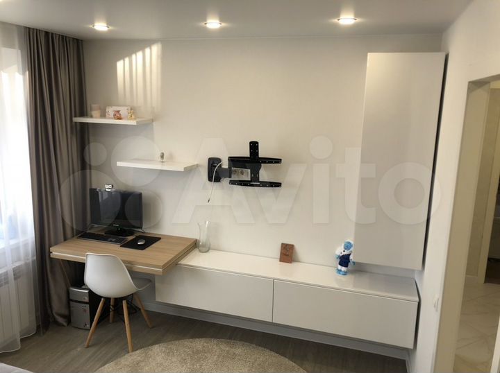 2-к. квартира, 45 м², 9/9 эт.