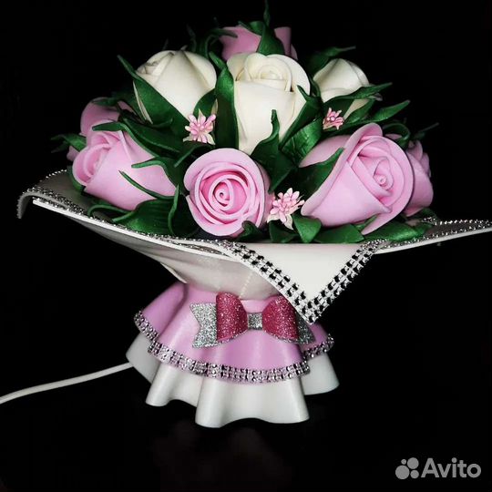 Светильник настольный