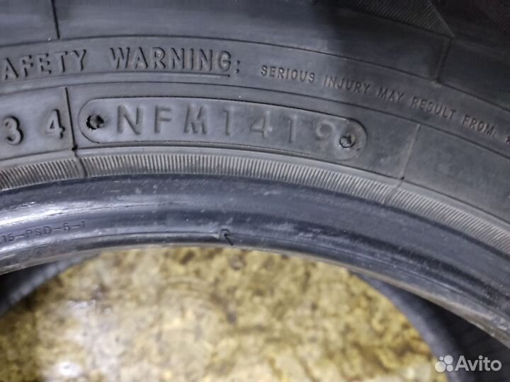 Toyo Observe G3-Ice 215/70 R15 98T