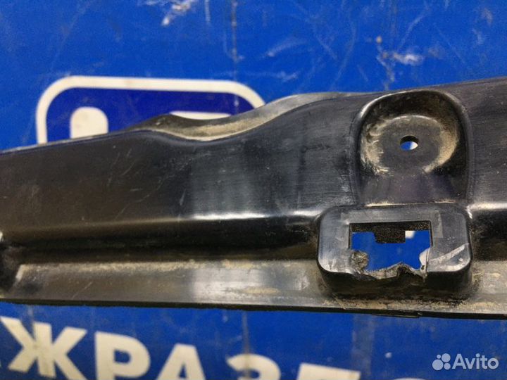 Кронштейн задний Hyundai Tucson 3