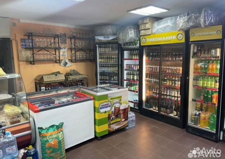 Холодильный шкаф