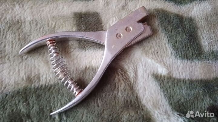 Пломбиратор для свинцовых пломб