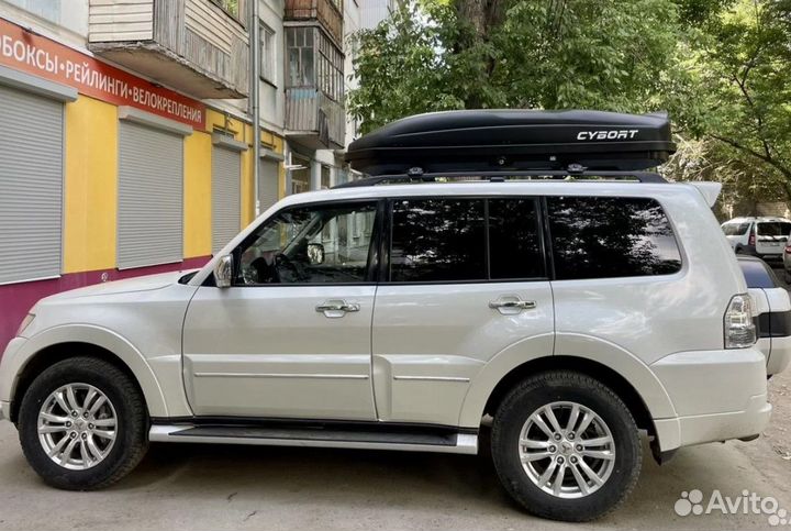 Автобокс на крышу 580 литров Cybort cargo