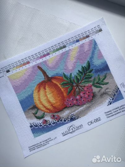 Картина вышитая крестиком