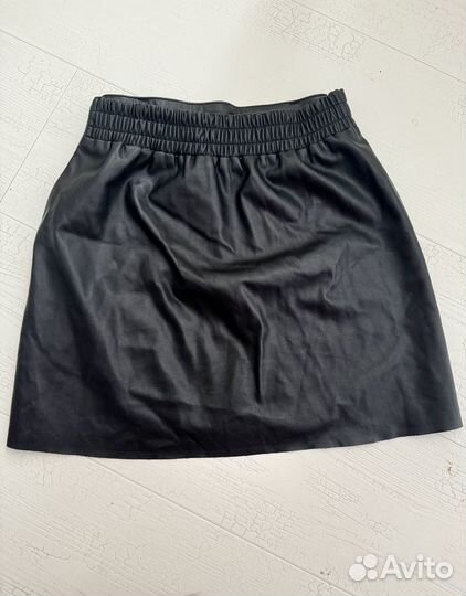 Юбка кожаная pull & bear S