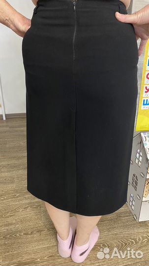 Класическая черная юбка футляр новая