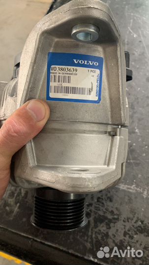 Продам генератор volvo