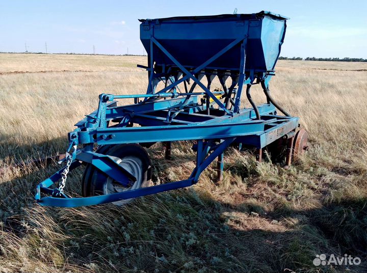 Сеялка Казахсельмаш СЗС-2.1, 1999