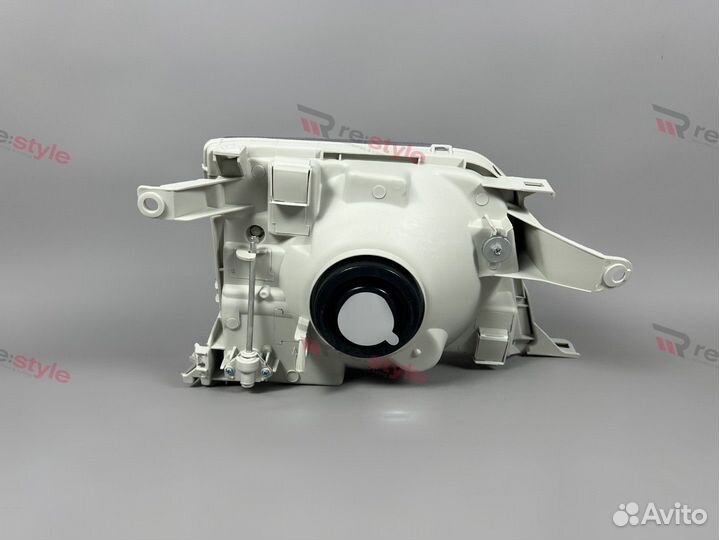 Фары Toyota Land Cruiser Prado 95 Светлые T2149