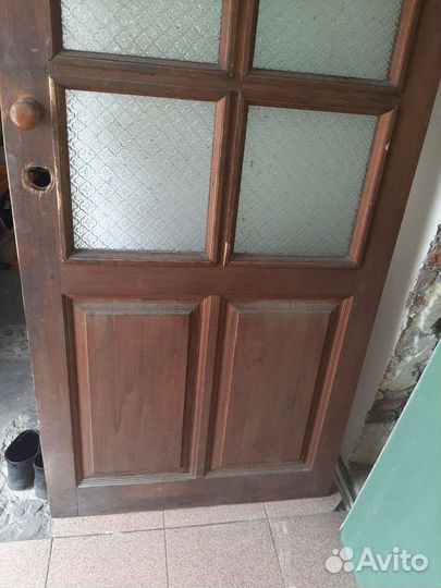 Двери деревянные