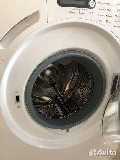 Стиральная машина Miele