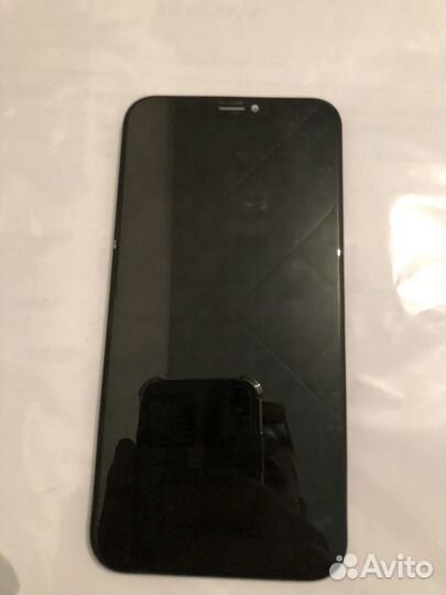 Дисплей на iPhone XR