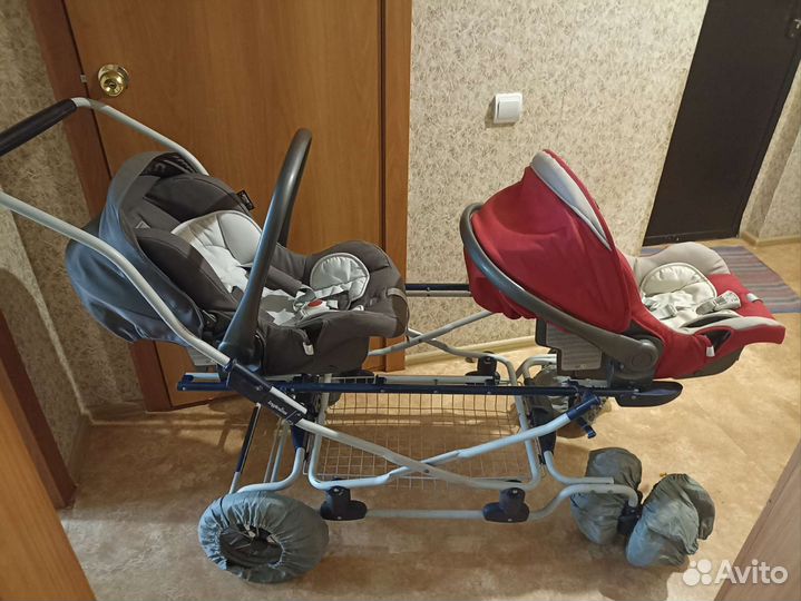 Коляска для двойни