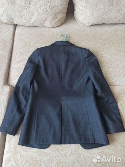 Пиджак серый, как новый