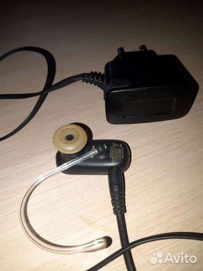 Блютус гарнитуру