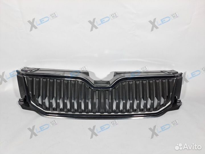 Решетка радиатора skoda octavia A7 2013-2017