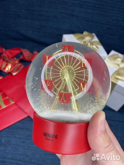 Снежный шар армани