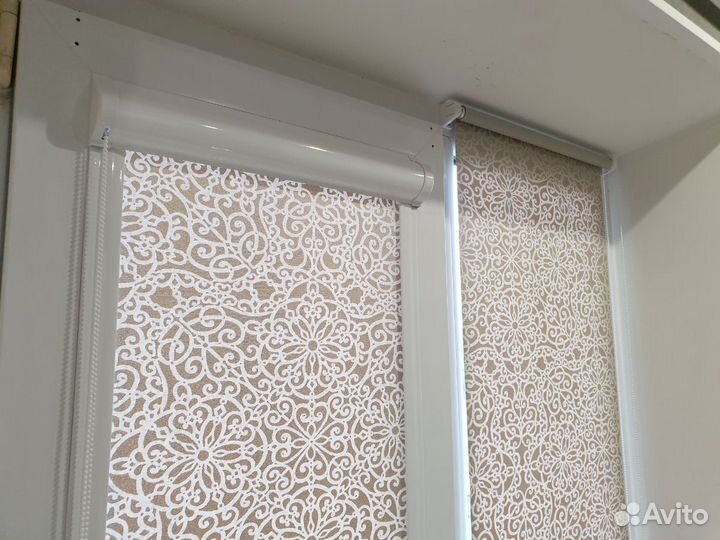 Рулонные шторы с направляющими