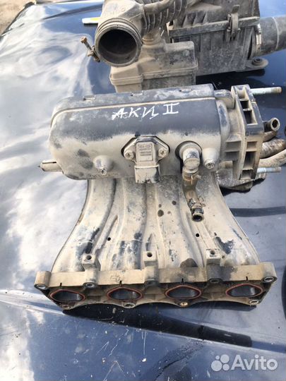 Впускной коллектор на Акцент