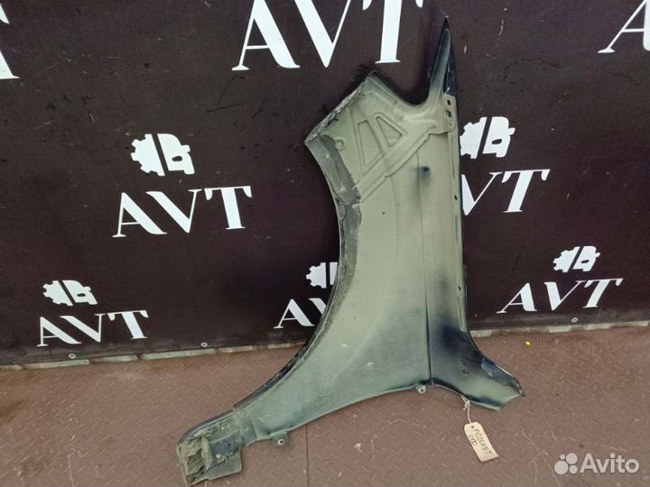 Крыло переднее правое Audi Q7 4L BUG