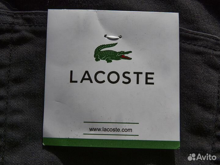 Продам джинсы черные Lacoste