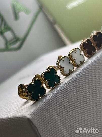 Серьги пусеты Van Cleef Sweet Alhambra все цвета