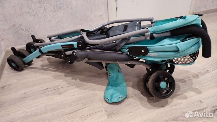 Коляска трость