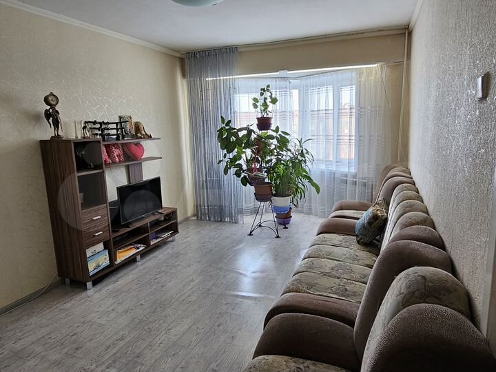 2-к. квартира, 54,9 м², 8/9 эт.