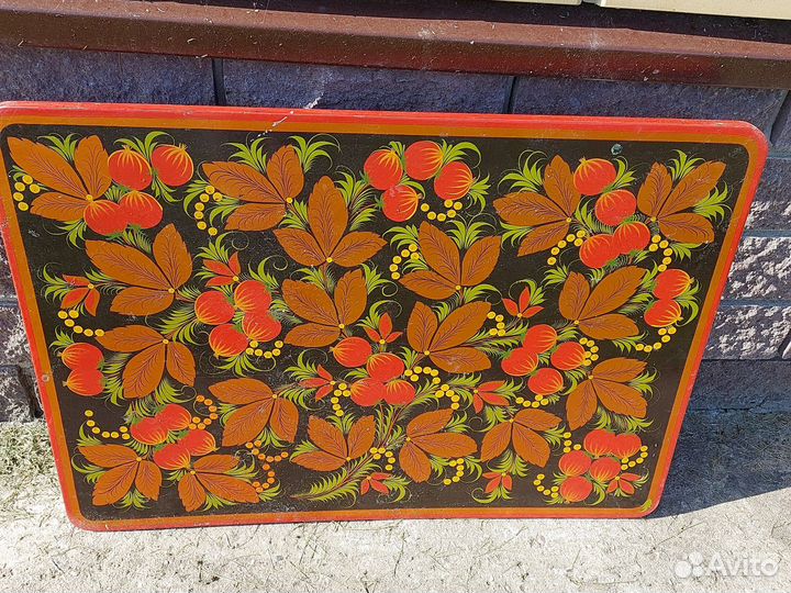 Журнальный столик