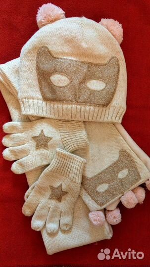 Комплект шапка, шарф, перчатки