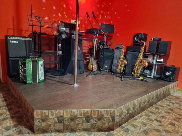 2-к. квартира, 75 м², 1/3 эт.