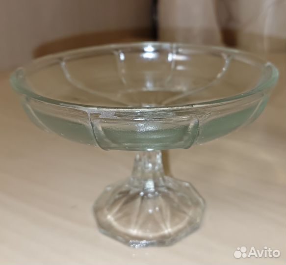 Вазочка для варенья на ножке старинная