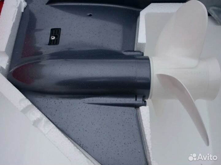 Лодочный мотор Yamaha (Ямаха) 40 XWL витрина