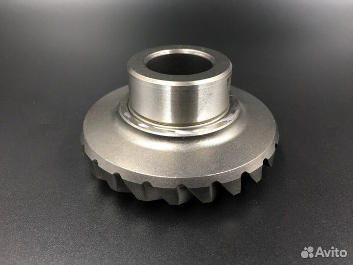 Шестерня заднего хода Honda 35-50 (41151-ZV5-000)